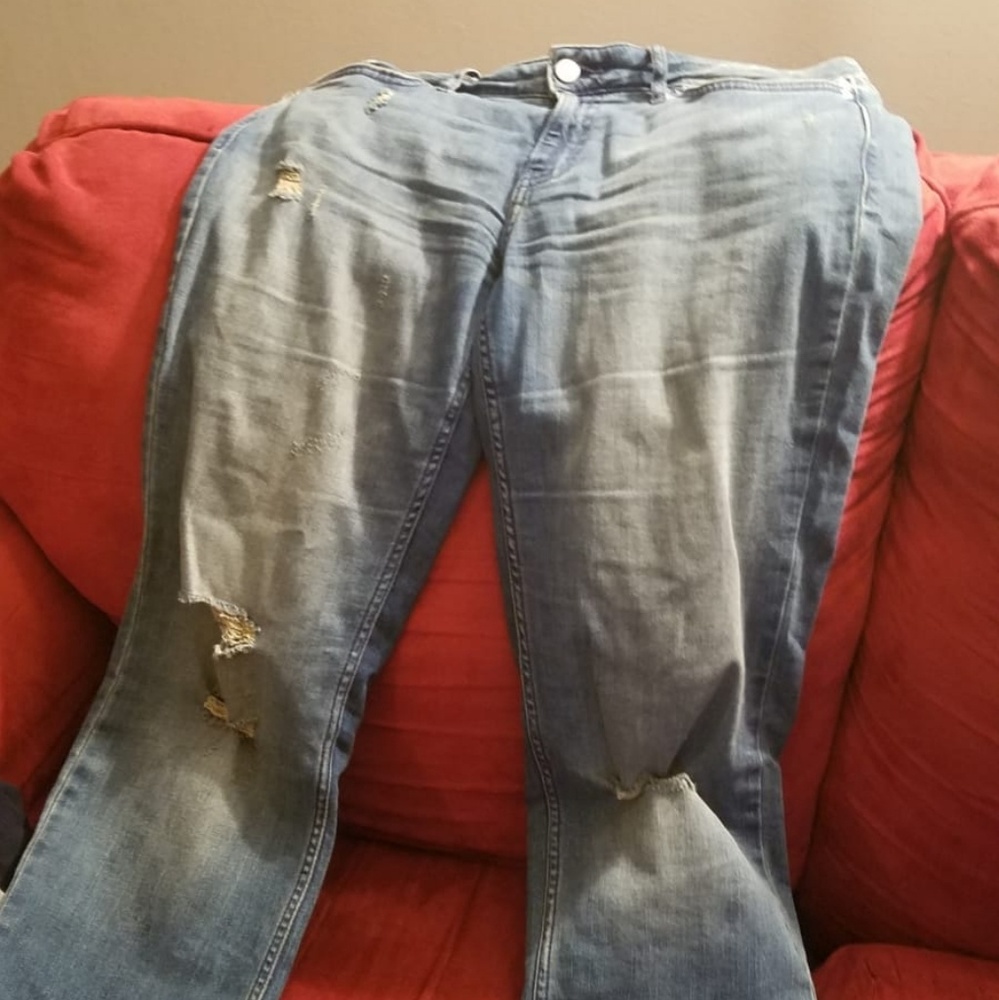 Calvin Klein Women’s Washed Cut- up Blue |Large| Jeans